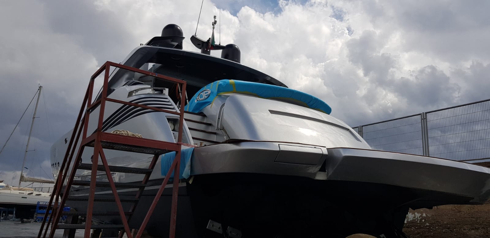 WhatsApp Image 2025-02-07 at 18.57.39